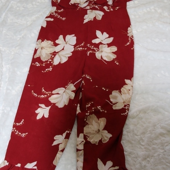 SLEEVELESS Jumpsuit - Picture 2 of 4